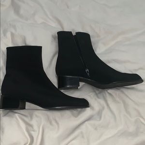 Stuart Weitzman size 9.5 Black ankle boot